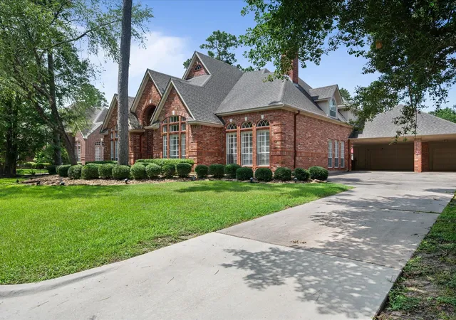 Photo 4 of Single family home for sale at 16123 Lafone Dr, Spring, TX 77379 | MLS# 46661606 | Listing updated on 2026-09-05
