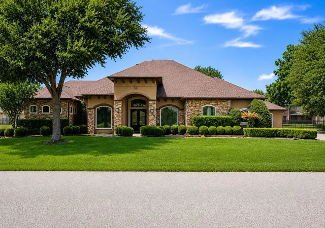 Photo 2 of Single family home for sale at 4406 Convento Dr, Richmond, TX 77406 | MLS# 26086500 | Listing updated on 2026-10-09