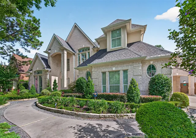 Photo 1 of Single family home for sale at 6118 Windrose Holw Ln, Spring, TX 77379 | MLS# 58220329 | Listing updated on 2026-09-22
