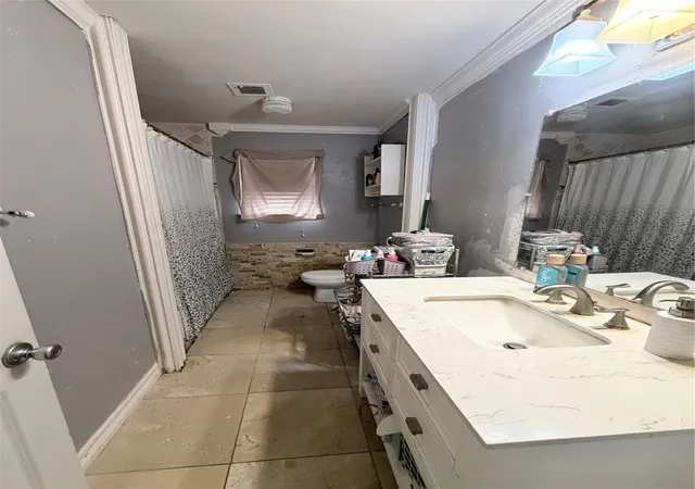 Photo 4 of Single family home for sale at 9206 Long Barrel Ln, Houston, TX 77040 | MLS# 2132208 | Listing updated on 2026-09-04
