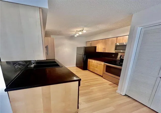 Photo 4 of Condo for sale at 1500 Bay Area Blvd #254, Houston, TX 77058 | MLS# 52198226 | Listing updated on 2026-09-05