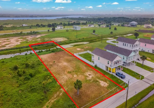 Photo 1 of Land for sale at 2445 103rd Street, Galveston, TX 77554 | MLS# 95107364 | Listing updated on 2026-08-31