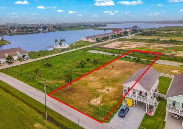 Photo 4 of Land for sale at 2445 103rd Street, Galveston, TX 77554 | MLS# 95107364 | Listing updated on 2026-08-31