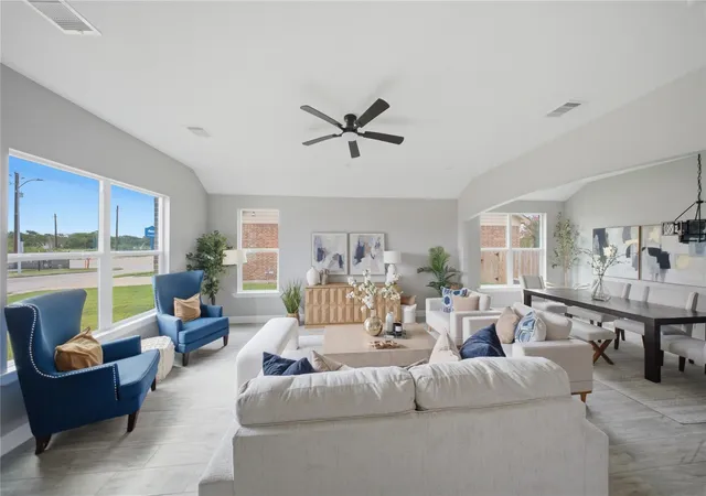 Photo 4 of Single family home for sale at 5014 E Meadow Dr, Deer Park, TX 77536 | MLS# 13118339 | Listing updated on 2026-10-06
