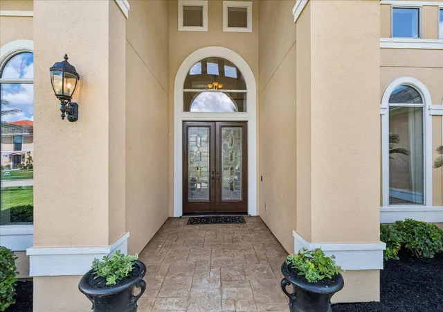 Photo 3 of Single family home for sale at 11508 Watercastle Ct, Pearland, TX 77584 | MLS# 73859739 | Listing updated on 2026-09-24