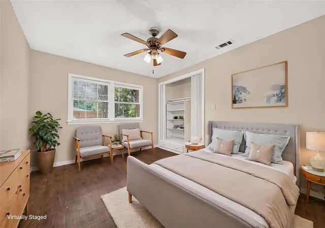 Photo 3 of Sale Pending at 1230 Kirsten St, La Marque, TX 77568 | MLS# 86070860 | Listing updated on 2026-09-18