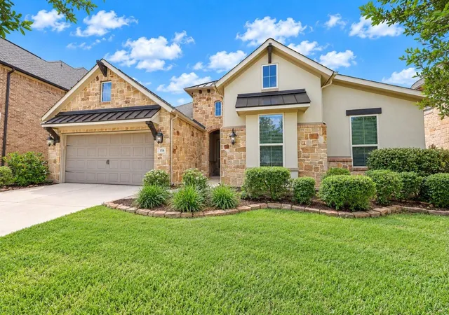 Photo 1 of Sale Pending at 3718 Pinebrook Holw Ln, Spring, TX 77386 | MLS# 40129910 | Listing updated on 2026-09-25
