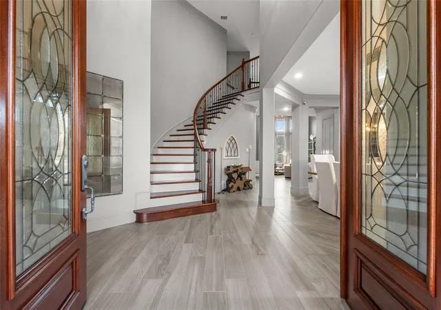 Photo 3 of Single family home for sale at 1805 Sterling Crk Dr, Friendswood, TX 77546 | MLS# 91923577 | Listing updated on 2026-09-19