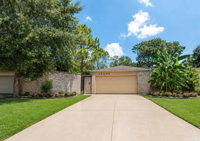 Photo 1 of Single family home for sale at 16034 Glen Mar Dr, Houston, TX 77082 | MLS# 21210775 | Listing updated on 2026-09-17