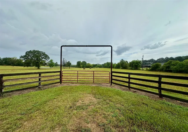 Photo 1 of Land for sale at Tbd Roy Webb Rd, Huntsville, TX 77320 | MLS# 10616871 | Listing updated on 2026-09-04