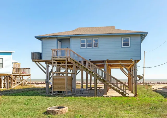 Photo 32 of Single family home for sale at 814 Beach Dr, Freeport, TX 77541 | MLS# 38298308 | Listing updated on 2026-10-09