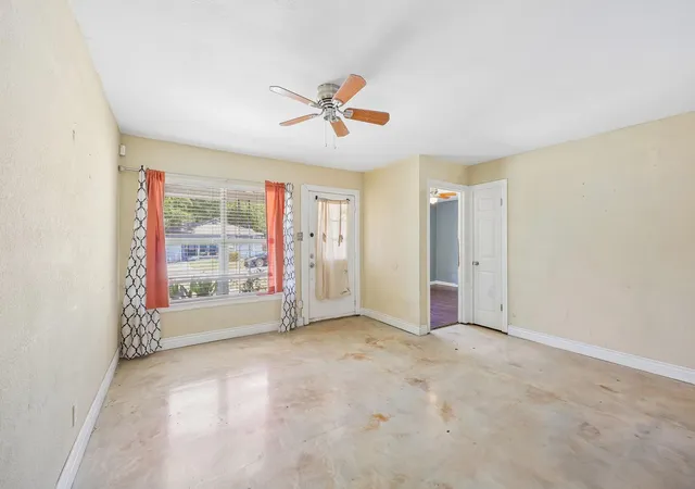 Photo 2 of Single family home for sale at 3455 W Boyce Ave, Fort Worth, TX 76133 | MLS# 90598594 | Listing updated on 2026-09-12