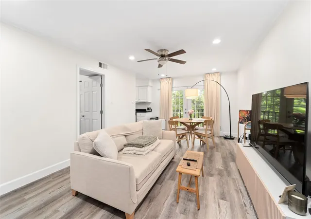 Photo 1 of Condo for sale at 8223 Kingsbrook Rd #212, Houston, TX 77024 | MLS# 79774449 | Listing updated on 2026-09-09