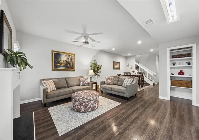 Photo 2 of Townhouse for sale at 1510 Prairie Grv Dr, Houston, TX 77077 | MLS# 12476933 | Listing updated on 2026-09-03