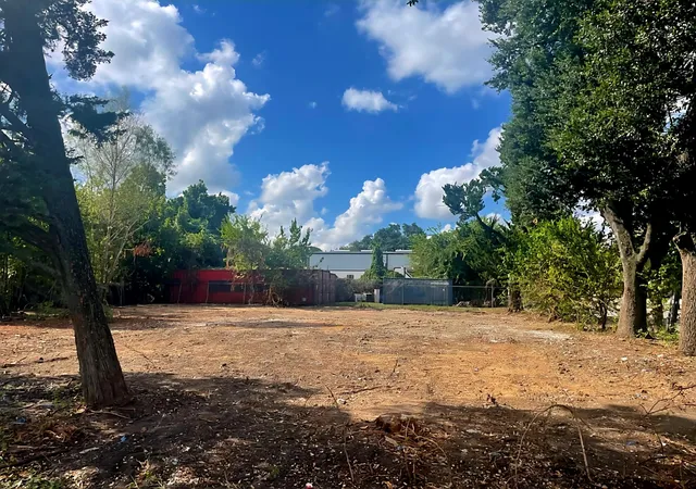 Photo 1 of Land for sale at 0 Perry St, Houston, TX 77021 | MLS# 23612259 | Listing updated on 2026-09-08