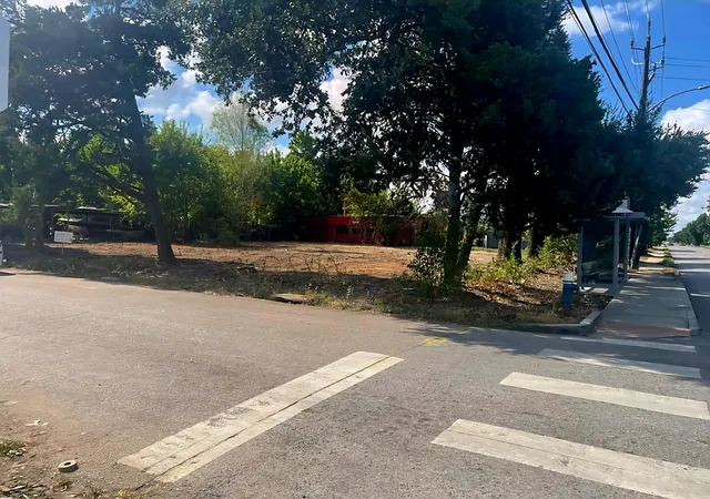 Photo 2 of Land for sale at 0 Perry St, Houston, TX 77021 | MLS# 23612259 | Listing updated on 2026-09-08