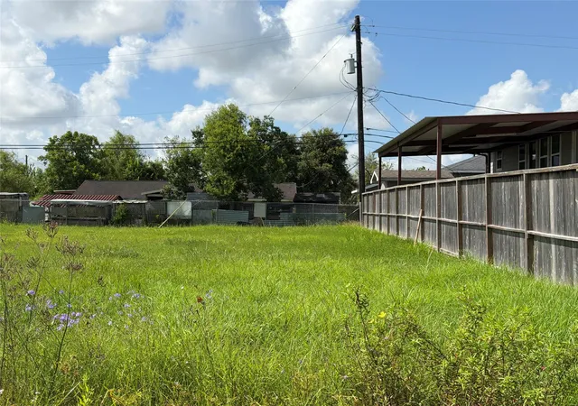 Photo 1 of Land for sale at 4950 Almeda School Rd, Rosharon, TX 77583 | MLS# 37271298 | Listing updated on 2026-09-05