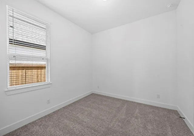 Photo 3 of Single family home for sale at 339 Big Pine Trl, Rosenberg, TX 77471 | MLS# 71346747 | Listing updated on 2026-09-04