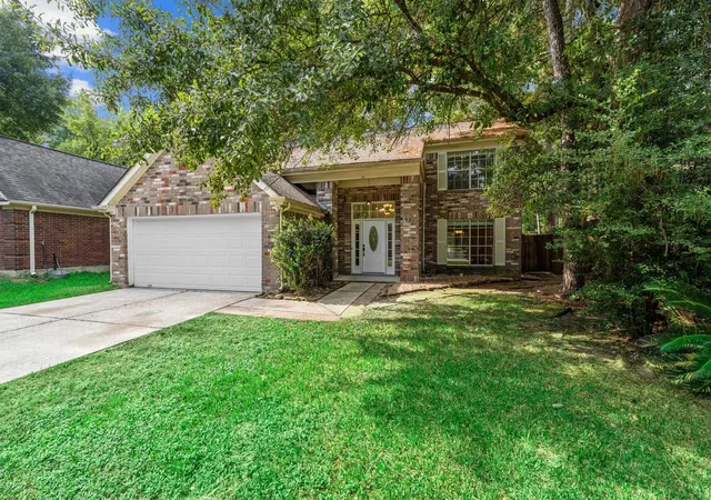 Photo 2 of Single family home for sale at 179 Sylvan Forest Dr, Spring, TX 77381 | MLS# 49531510 | Listing updated on 2026-10-09