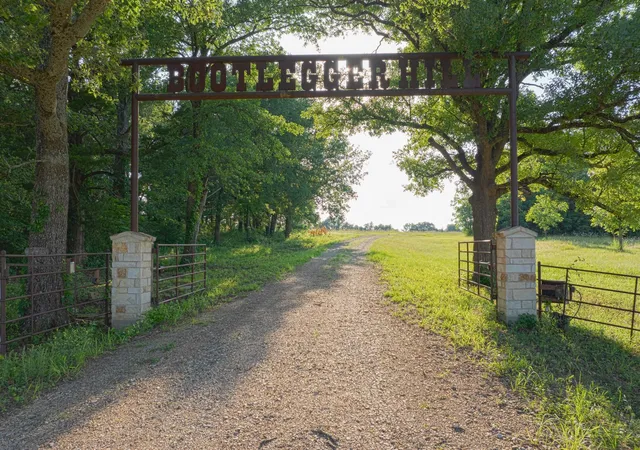 Land for sale at 1075 County Rd 24280, Roxton, TX 75477 | MLS# 21629277