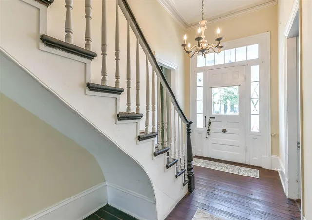 Photo 3 of Single family home for sale at 1309 Broadway St, Galveston, TX 77550 | MLS# 97476525 | Listing updated on 2026-09-20