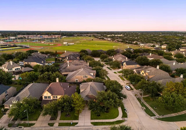 Photo 3 of Single family home for sale at 9430 Amethyst Arbor Ln, Katy, TX 77494 | MLS# 42084332 | Listing updated on 2026-10-07