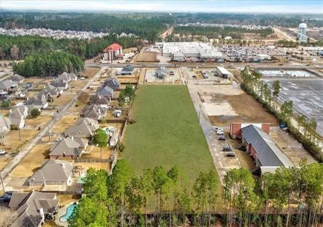 Photo 3 of Land for sale at 121 N Lhs Dr, Lumberton, TX 77657 | MLS# 93857260 | Listing updated on 2026-09-17