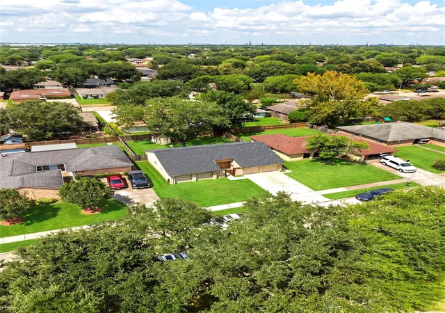 Photo 1 of Single family home for sale at 10015 Rustic Rock Rd, La Porte, TX 77571 | MLS# 6692378 | Listing updated on 2026-10-04