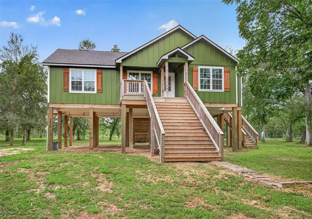 Photo 1 of Single family home for sale at 14720 Padre Ct, Needville, TX 77461 | MLS# 83502595 | Listing updated on 2026-09-23