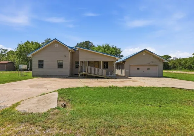 Photo 1 of Single family home for sale at 3512 10th Street, Beaumont, TX 77705 | MLS# 25628869 | Listing updated on 2026-09-07