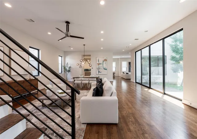 Photo 3 of Single family home for sale at 2109 Morse St, Houston, TX 77019 | MLS# 86890119 | Listing updated on 2026-09-16