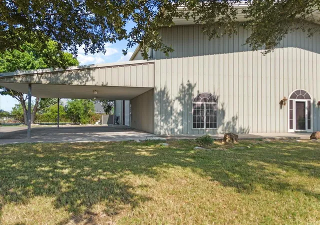Photo 3 of Single family home for sale at 15722 Fm 2354, Beach City, TX 77523 | MLS# 6016668 | Listing updated on 2026-09-02