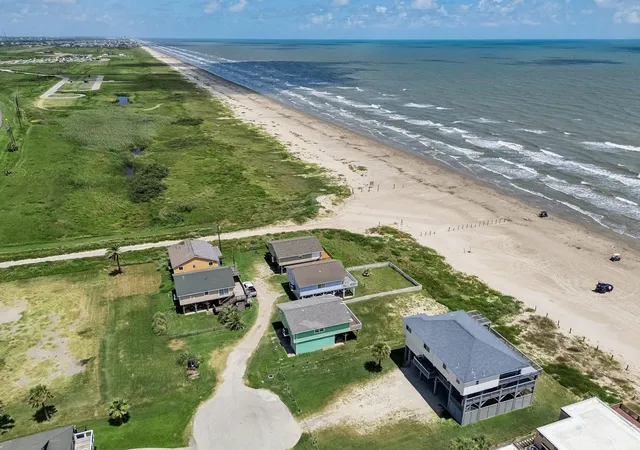 Photo 4 of Land for sale at 16507 Jamaica Beach Rd, Galveston, TX 77554 | MLS# 9365110 | Listing updated on 2026-09-09