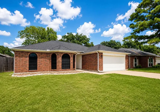 Photo 1 of Single family home for sale at 5718 Village Park Dr, Katy, TX 77493 | MLS# 83913005 | Listing updated on 2026-09-11