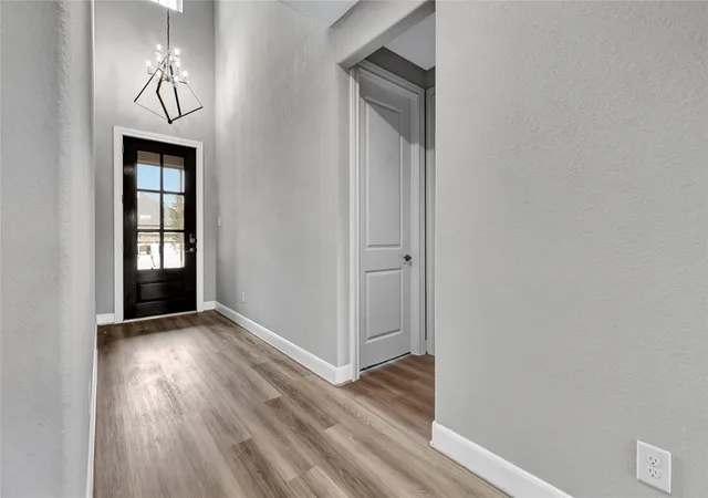 Photo 3 of Single family home for sale at 11211 Stirton Dr, Tomball, TX 77375 | MLS# 44004546 | Listing updated on 2026-09-23