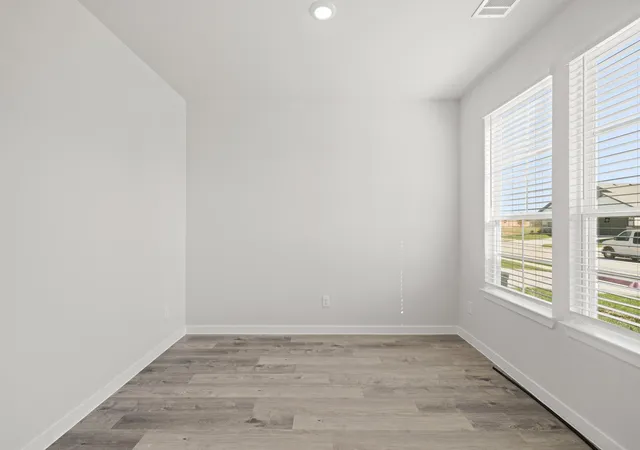 Photo 3 of Single family home for sale at 17231 White Peace Dr, Waller, TX 77484 | MLS# 85664397 | Listing updated on 2026-09-12