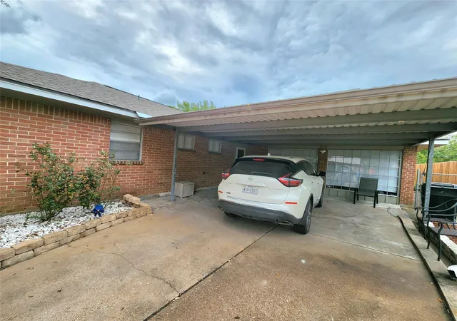 Photo 1 of Single family home for sale at 9762 Rambling Trl, Houston, TX 77089 | MLS# 3798449 | Listing updated on 2026-09-20