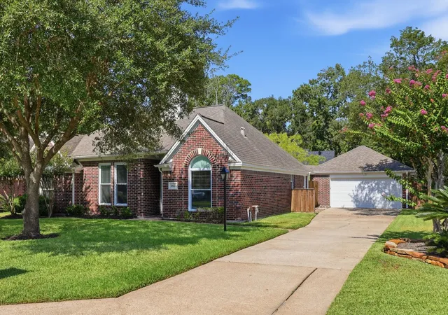 Photo 1 of Single family home for sale at 25123 Burgh Castle Dr, Spring, TX 77389 | MLS# 35855219 | Listing updated on 2026-09-04