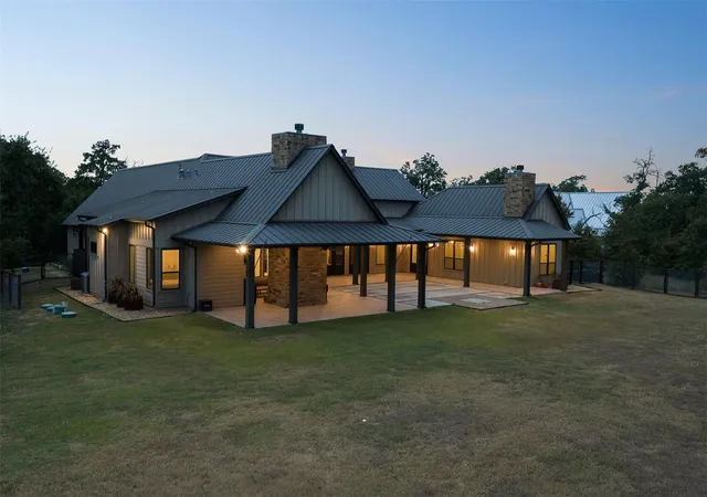 Photo 2 of Sale Pending at 19358 Moonlit Holw Loop, College Station, TX 77845 | MLS# 23005048 | Listing updated on 2026-09-19