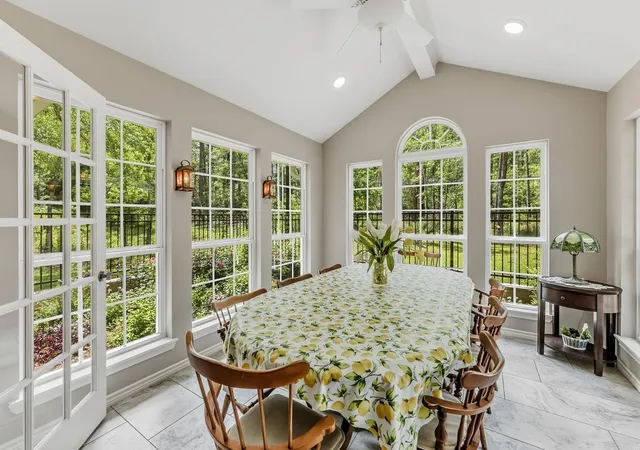 Sale Pending at 1900 Camellia Dr, Huntsville, TX 77340 | MLS# 92876033 | Listing updated on 2026-10-10
