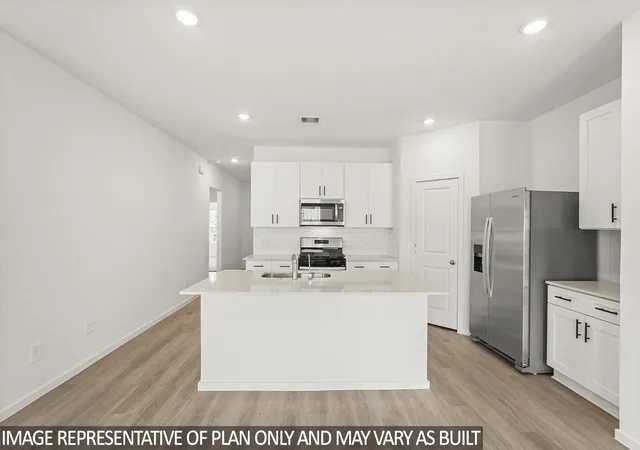 Photo 3 of Single family home for sale at 27639 Acorn Hvn Ln, Magnolia, TX 77355 | MLS# 44200625 | Listing updated on 2026-09-22