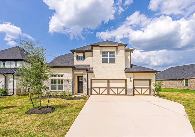 Photo 1 of Single family home for sale at 181 Peninsula Point Dr, Montgomery, TX 77356 | MLS# 7696123 | Listing updated on 2026-09-04