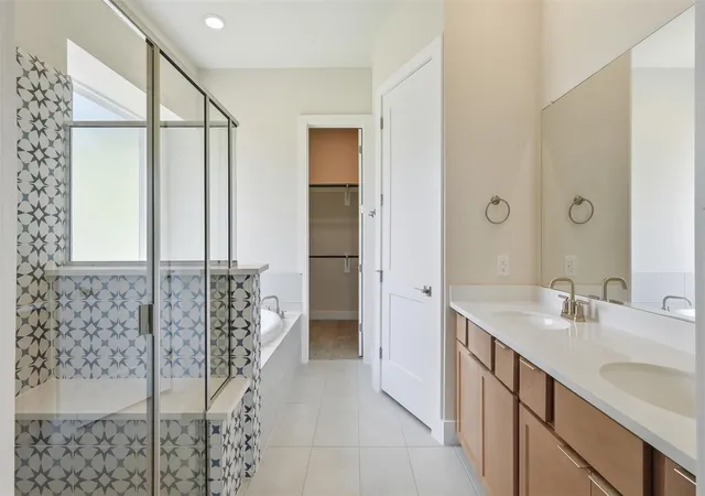 Photo 3 of Single family home for sale at 181 Peninsula Point Dr, Montgomery, TX 77356 | MLS# 7696123 | Listing updated on 2026-09-04