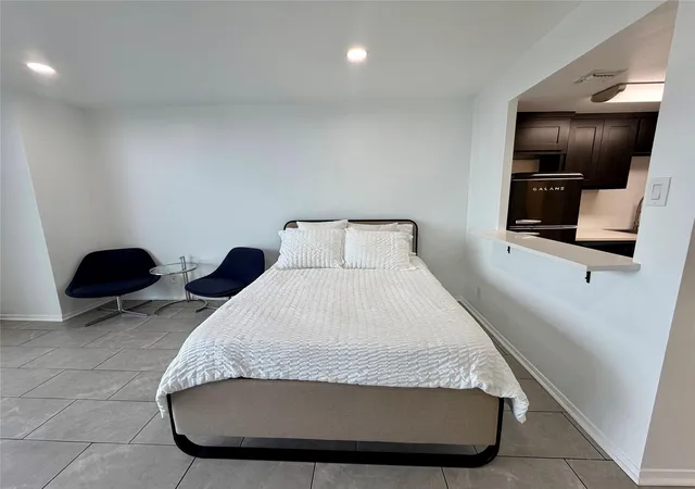Photo 3 of Condo for sale at 2016 Main St #916, Houston, TX 77002 | MLS# 64319485 | Listing updated on 2026-09-22