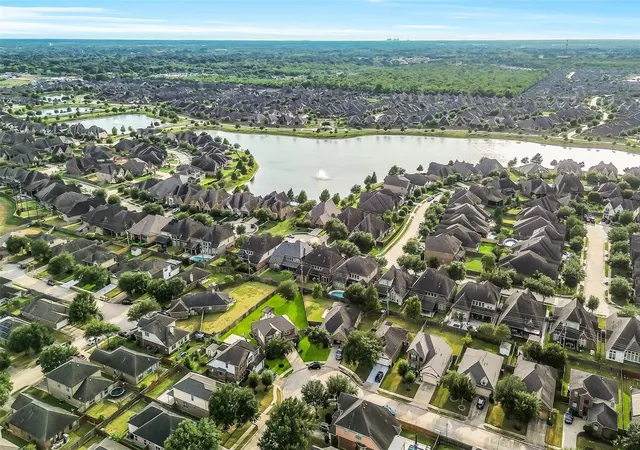Photo 43 of Single family home for sale at 13204 Southern Way Ln, Pearland, TX 77584 | MLS# 64896459 | Listing updated on 2026-09-05