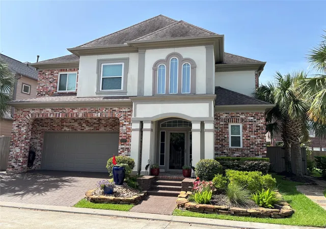Photo 1 of Single family home for sale at 1407 Waterside Dr, League City, TX 77573 | MLS# 34817437 | Listing updated on 2026-09-17