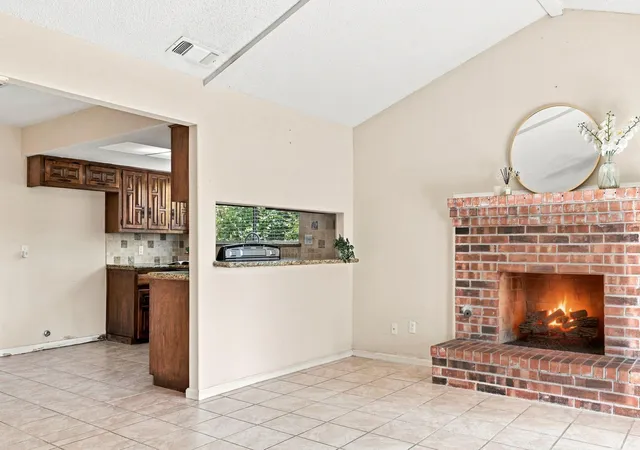 Photo 3 of Sale Pending at 3906 Wintergreen Dr, Humble, TX 77396 | MLS# 75341188 | Listing updated on 2026-09-15