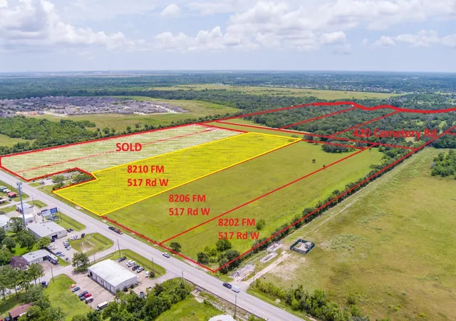 Photo 1 of Land for sale at 8210 Fm 517 Rd W, Dickinson, TX 77539 | MLS# 86271928 | Listing updated on 2026-09-23