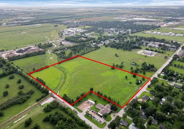Photo 1 of Land for sale at 0 Bamore Rd, Rosenberg, TX 77471 | MLS# 68982638 | Listing updated on 2026-09-11