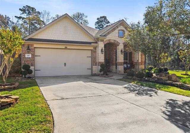 Photo 1 of Single family home for sale at 199 Capriccio Ln, Montgomery, TX 77316 | MLS# 87052414 | Listing updated on 2026-09-10